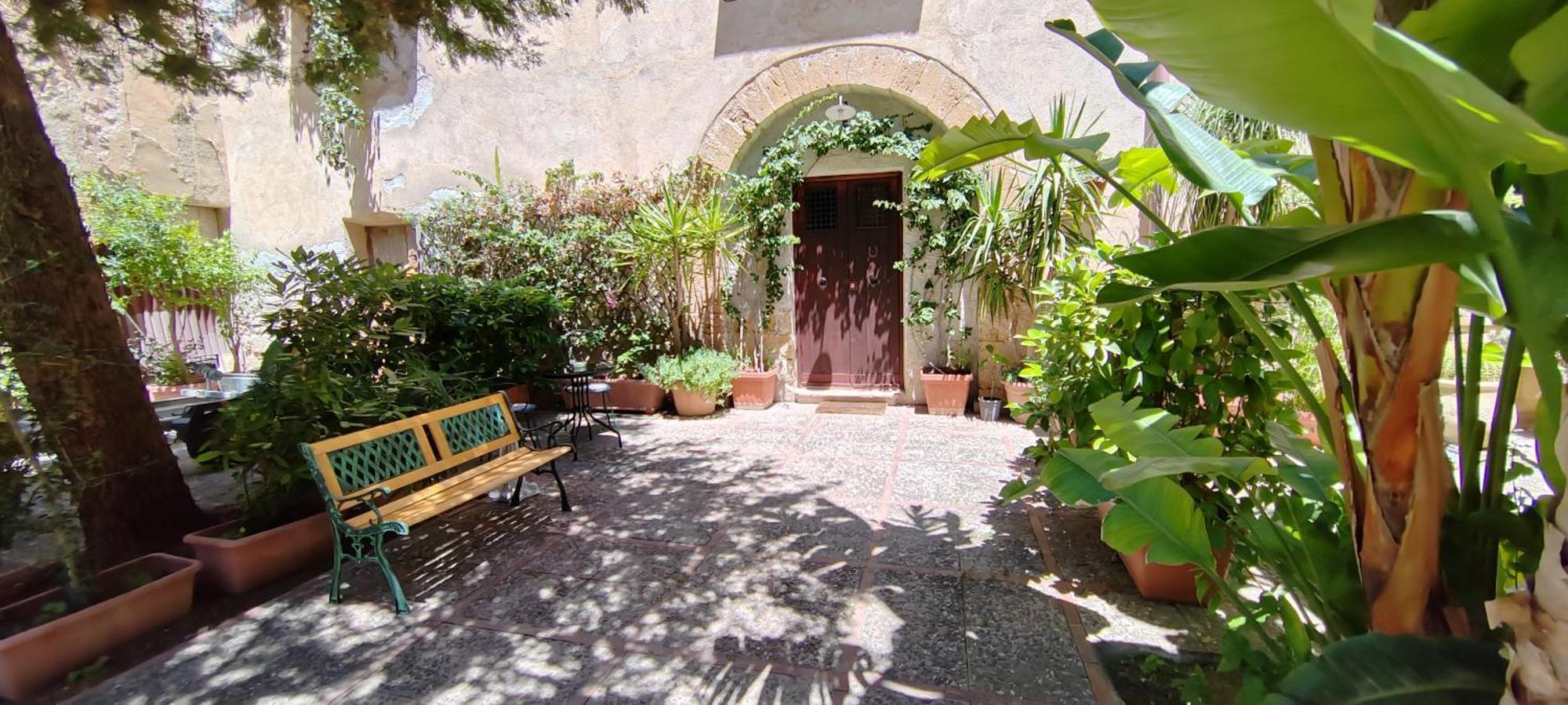 Room In Villa Galletti Inguaggiato Bagheria Extérieur photo